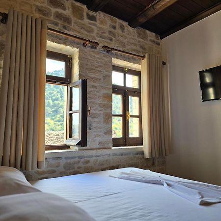 Hotel Bohem Берат Екстер'єр фото