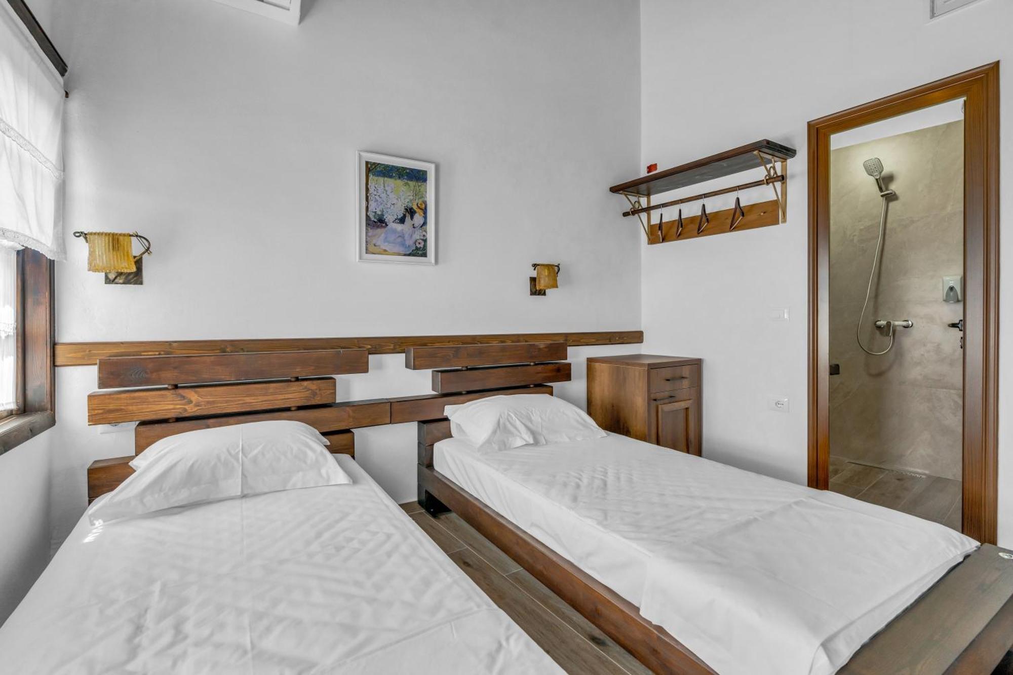 Hotel Bohem Берат Екстер'єр фото
