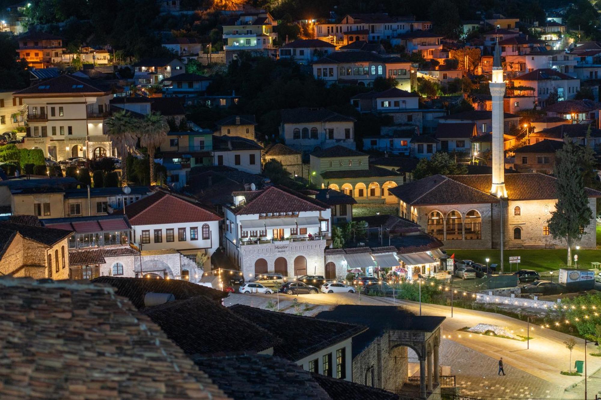 Hotel Bohem Берат Екстер'єр фото